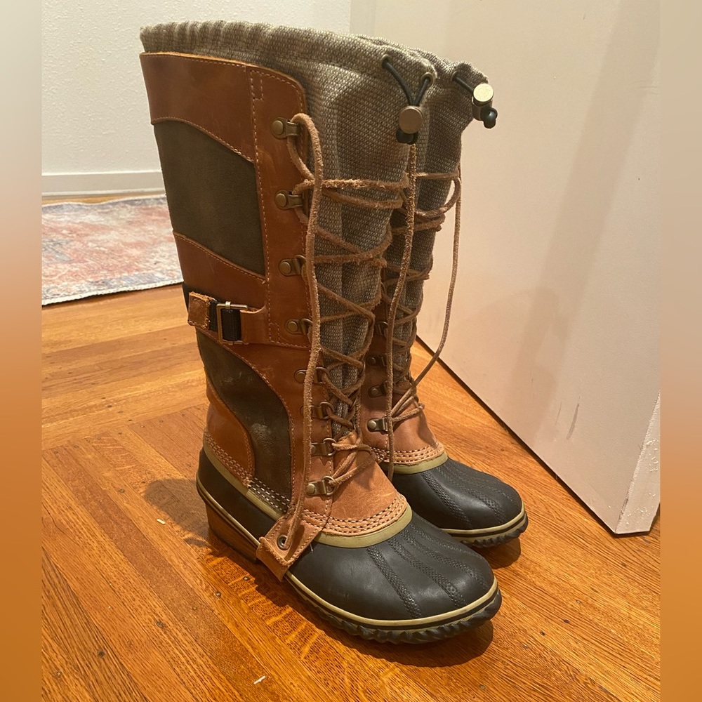 Sorel Conquest Carly Tall Lace-up Snow Boots